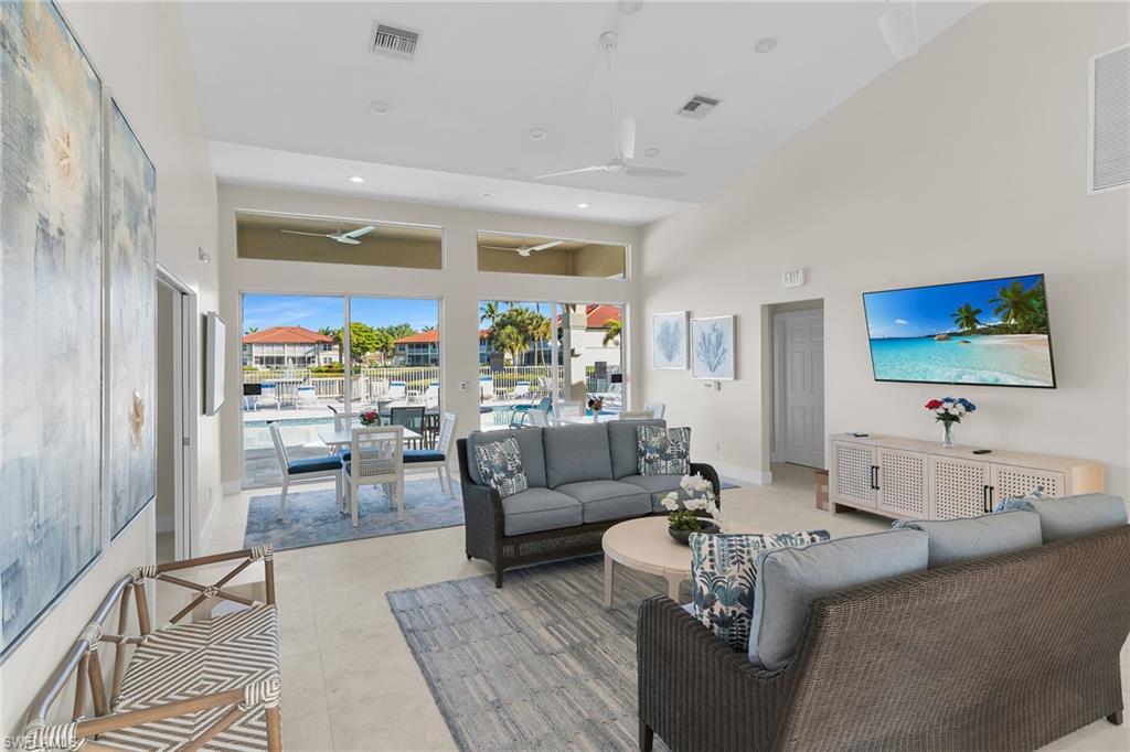 VILLAS AT WATERSIDE - Residential