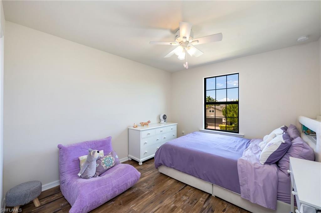 AVERY SQUARE - Residential