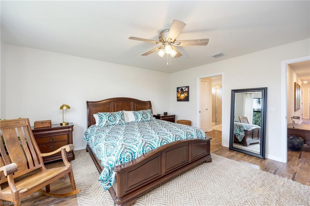 AVERY SQUARE - Residential