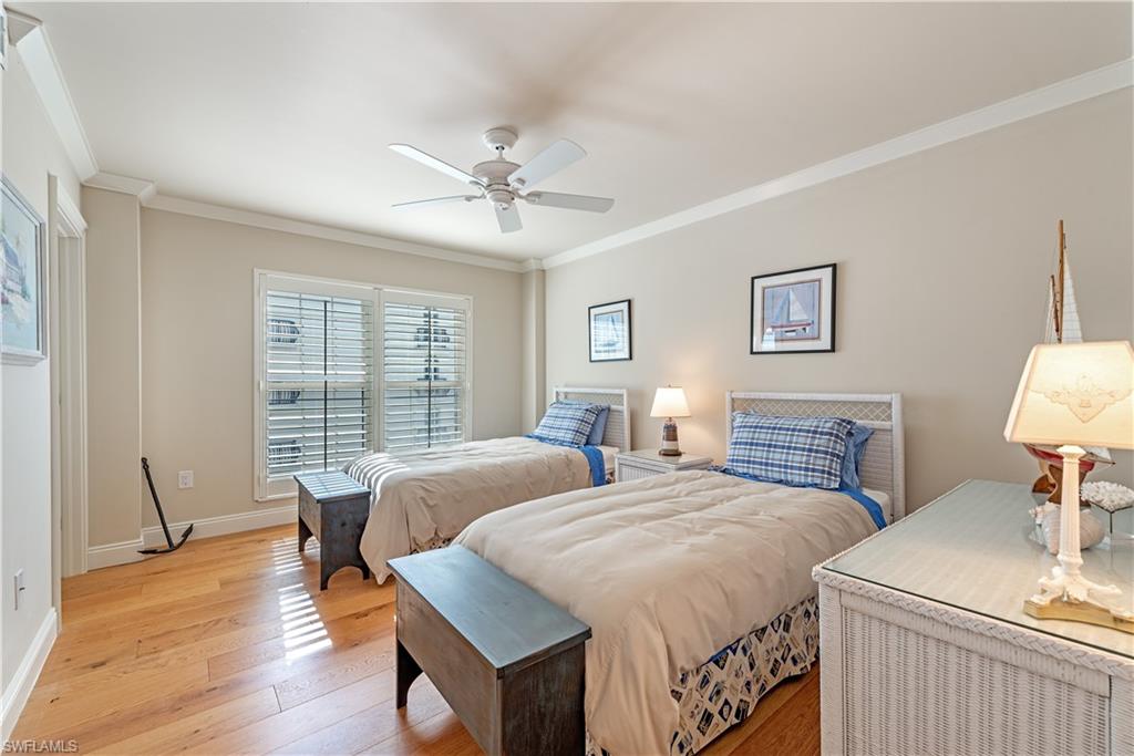 WHITEHALL - Residential