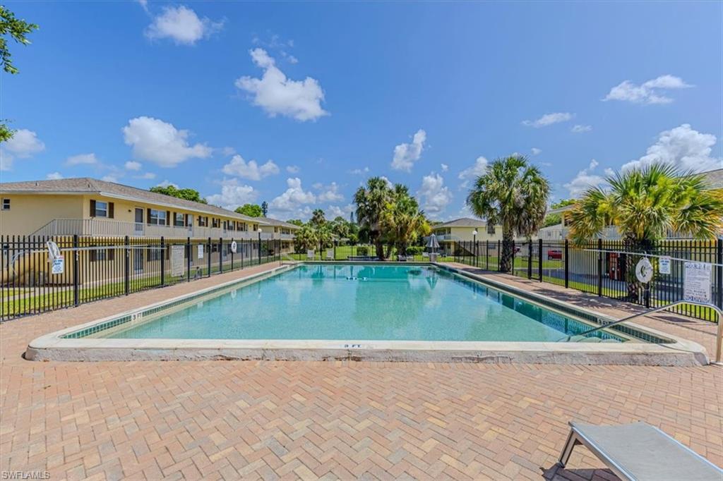 POINCIANA CONDO - Residential