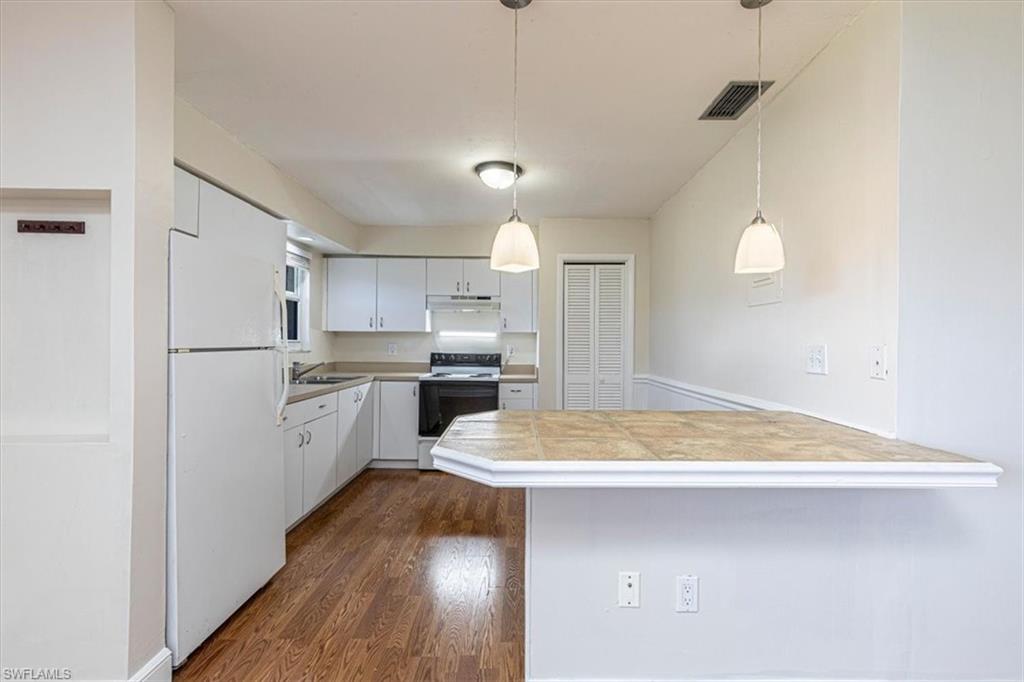 POINCIANA CONDO - Residential