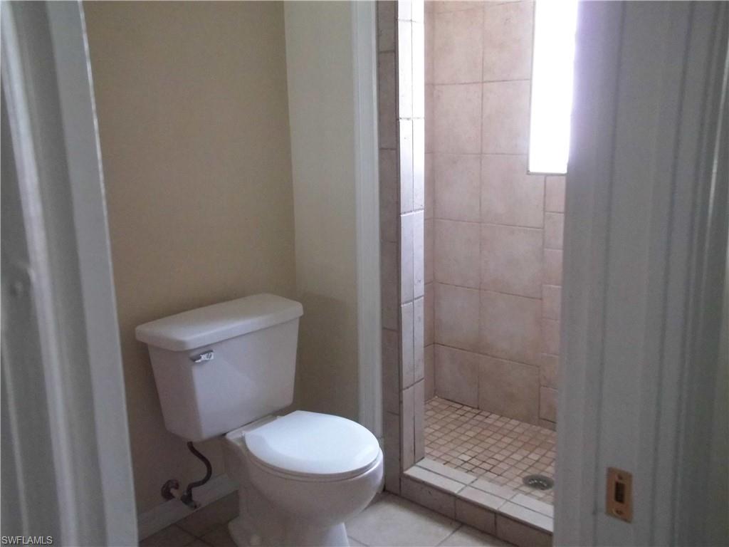 LAKEWOOD TERRACE - Residential Lease