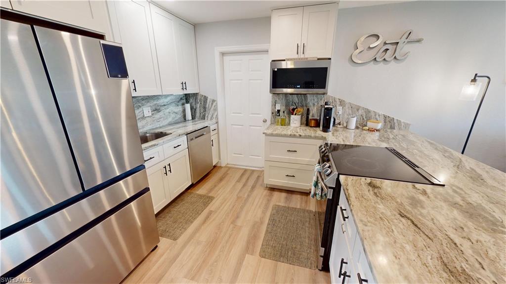 PORT CHARLOTTE - Residential