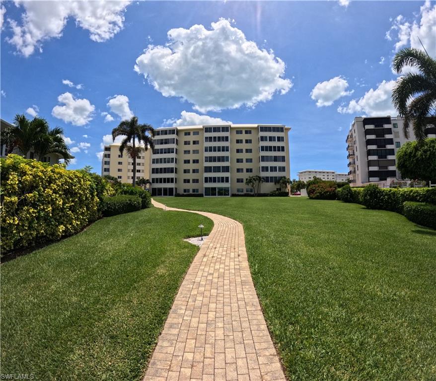 HARBORSIDE WEST - Residential