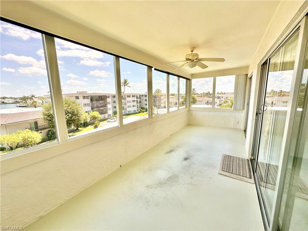 HARBORSIDE WEST - Residential
