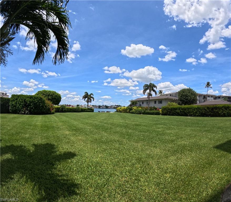 HARBORSIDE WEST - Residential