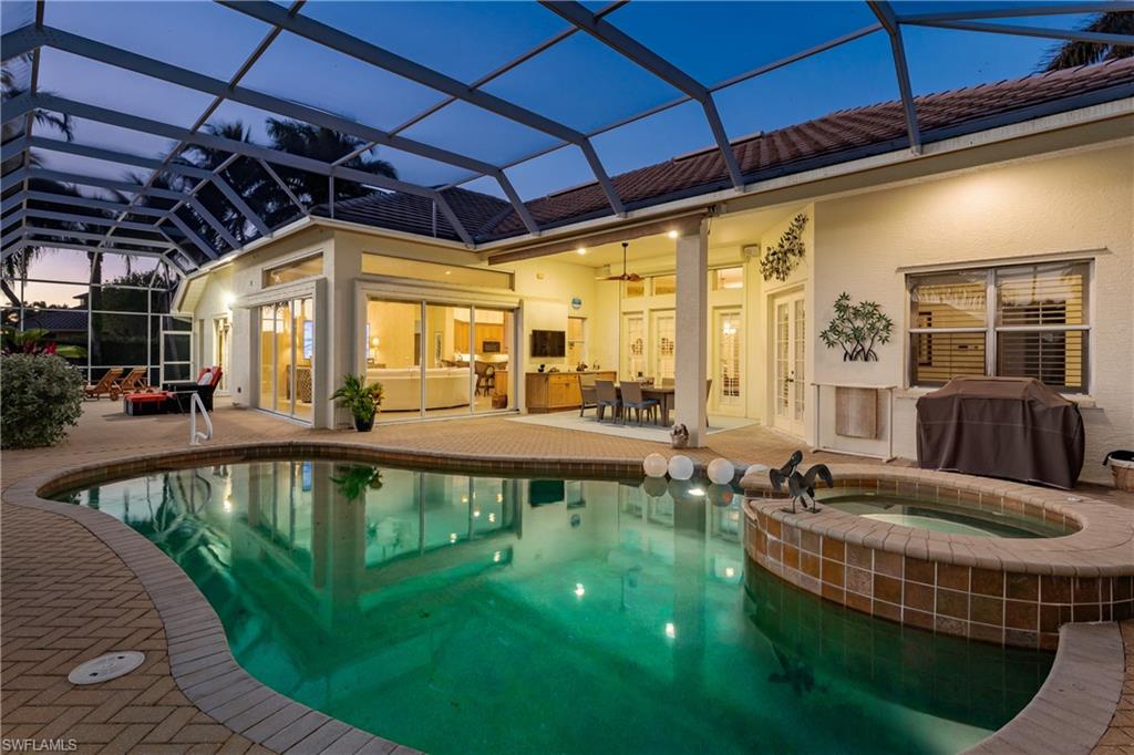 MARCO BEACH - Residential