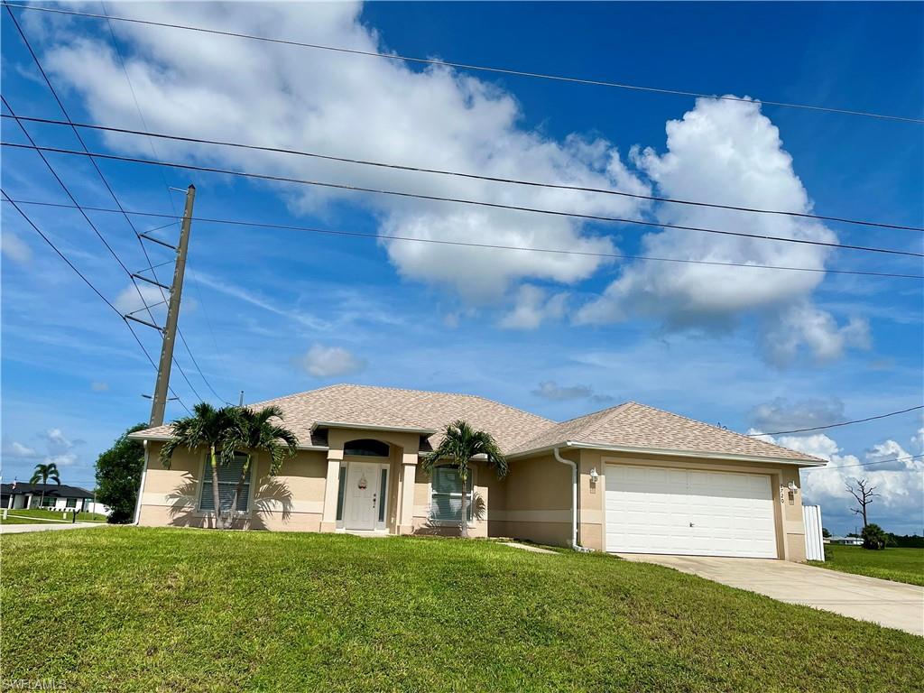 CAPE CORAL - Residential