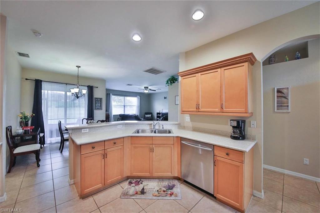 STONEYBROOK - Residential