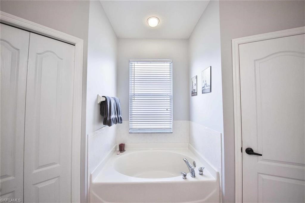 STONEYBROOK - Residential