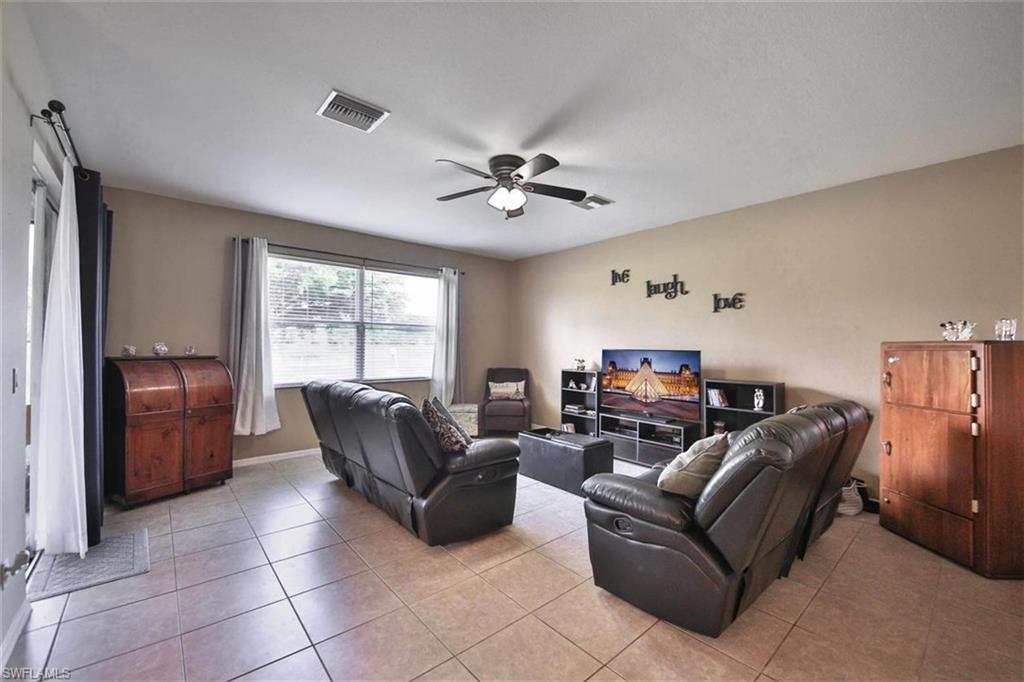 STONEYBROOK - Residential