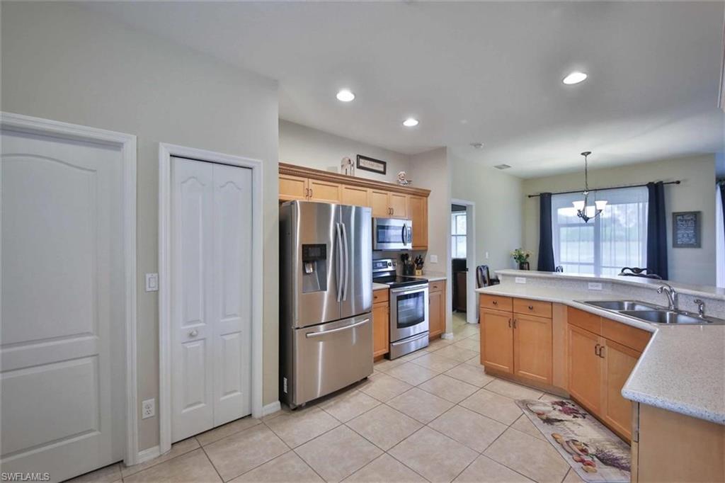 STONEYBROOK - Residential