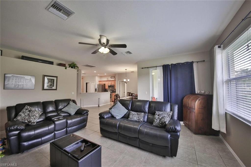 STONEYBROOK - Residential