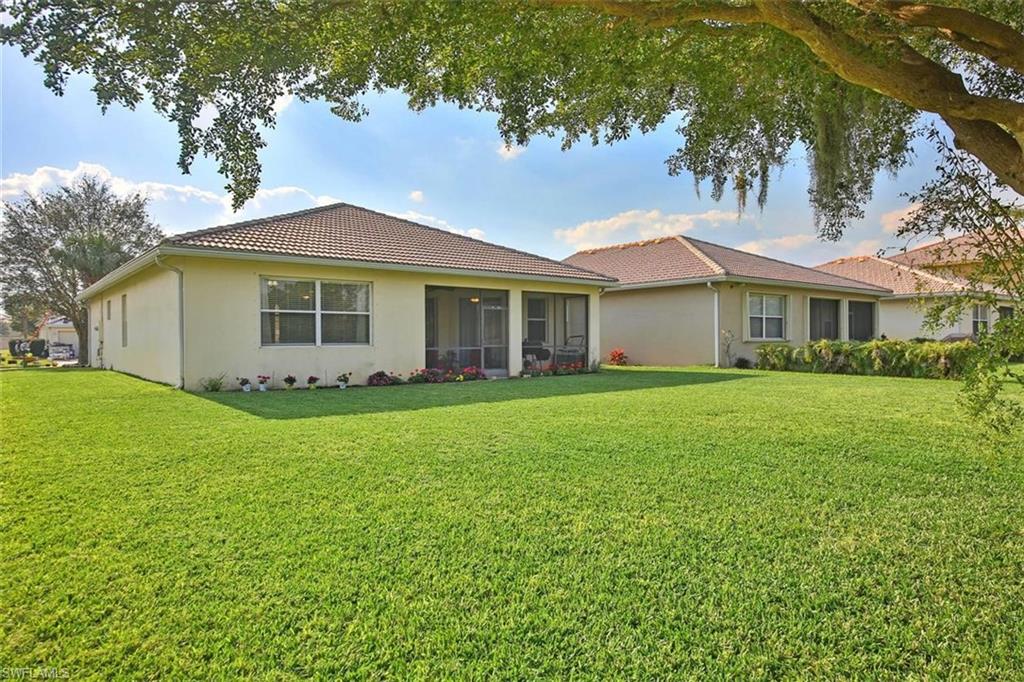 STONEYBROOK - Residential