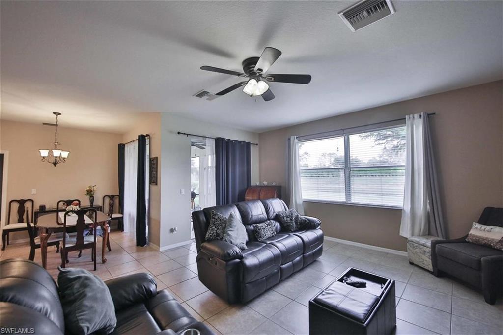 STONEYBROOK - Residential