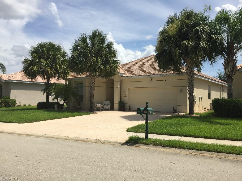 LIKE A MODEL HOME - Beautiful home in Stoneybrook at Gateway on the lake with a heated inground pool and spa. It is located very beautiful with a stunning view, with 2 bedrooms and 1 den, which could be used as the 3. bedroom. Gorgeous and huge master bath with large shower and separate tub. House is in very good condition, like new, owner used it only for vacation twice a year for a couple of weeks. Furniture negotiable.