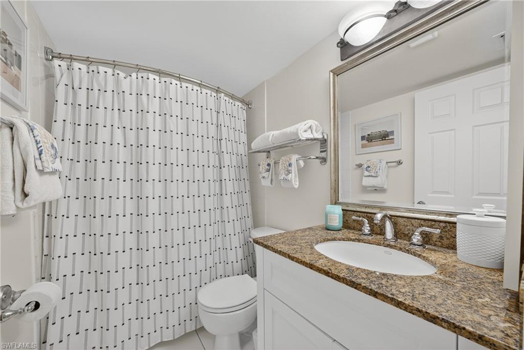 BAYSIDE VILLAS - Residential
