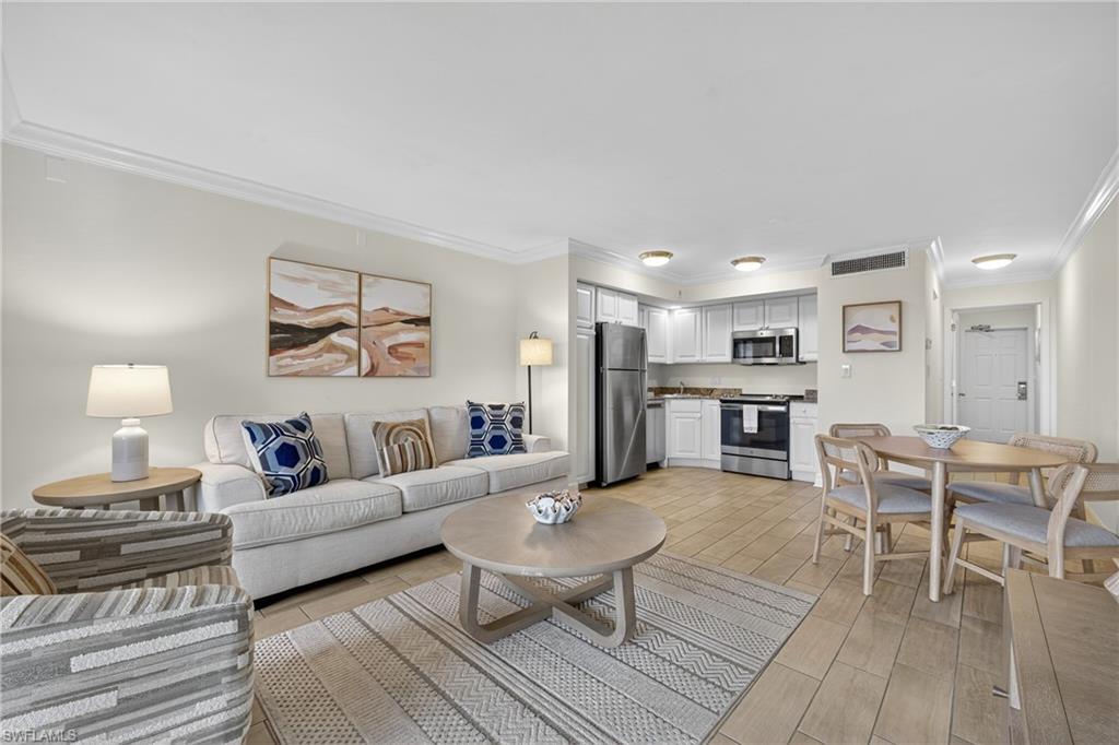 BAYSIDE VILLAS - Residential