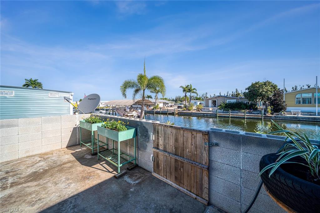 PINE ISLAND COVE - Residential