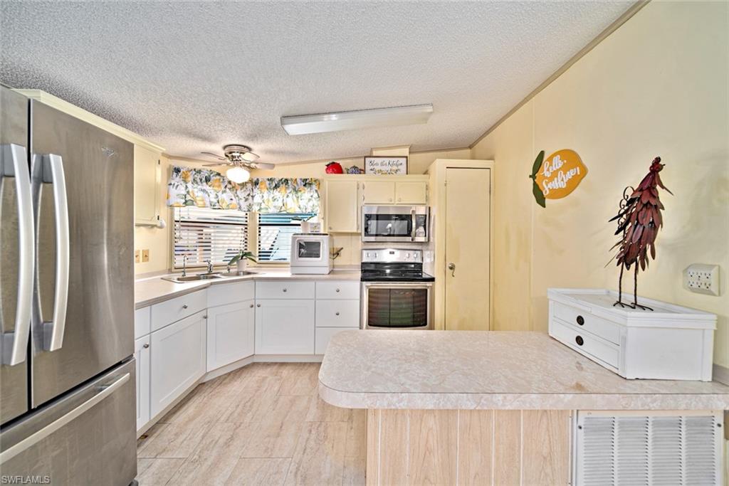 PINE ISLAND COVE - Residential