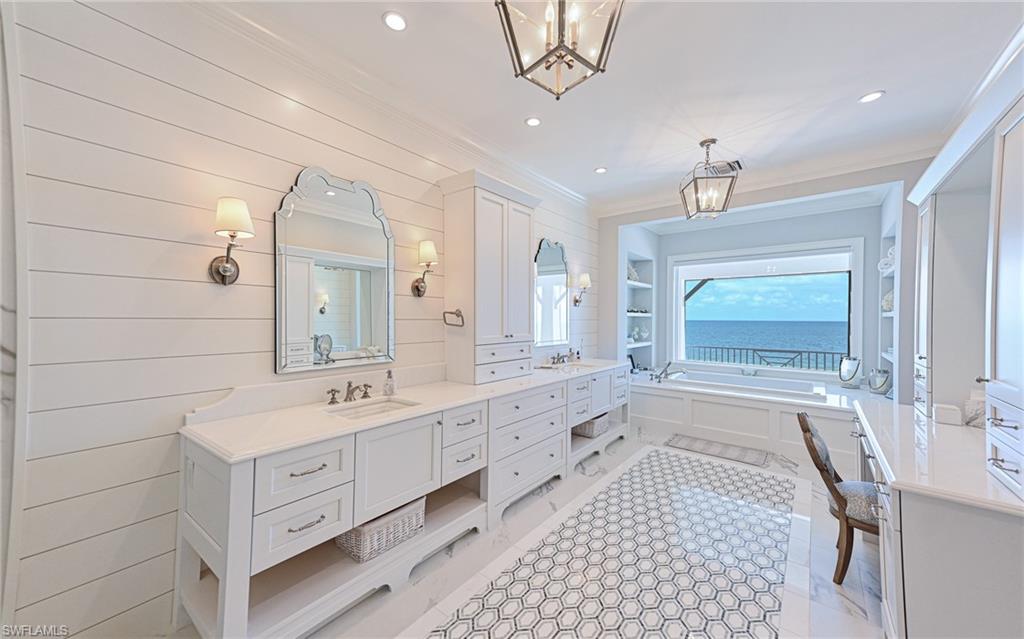 BONITA BEACH - Residential