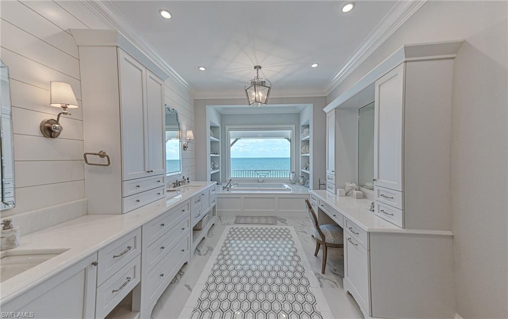 BONITA BEACH - Residential