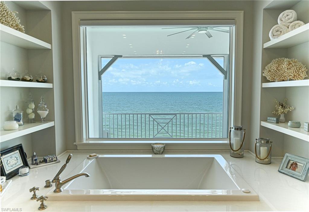 BONITA BEACH - Residential
