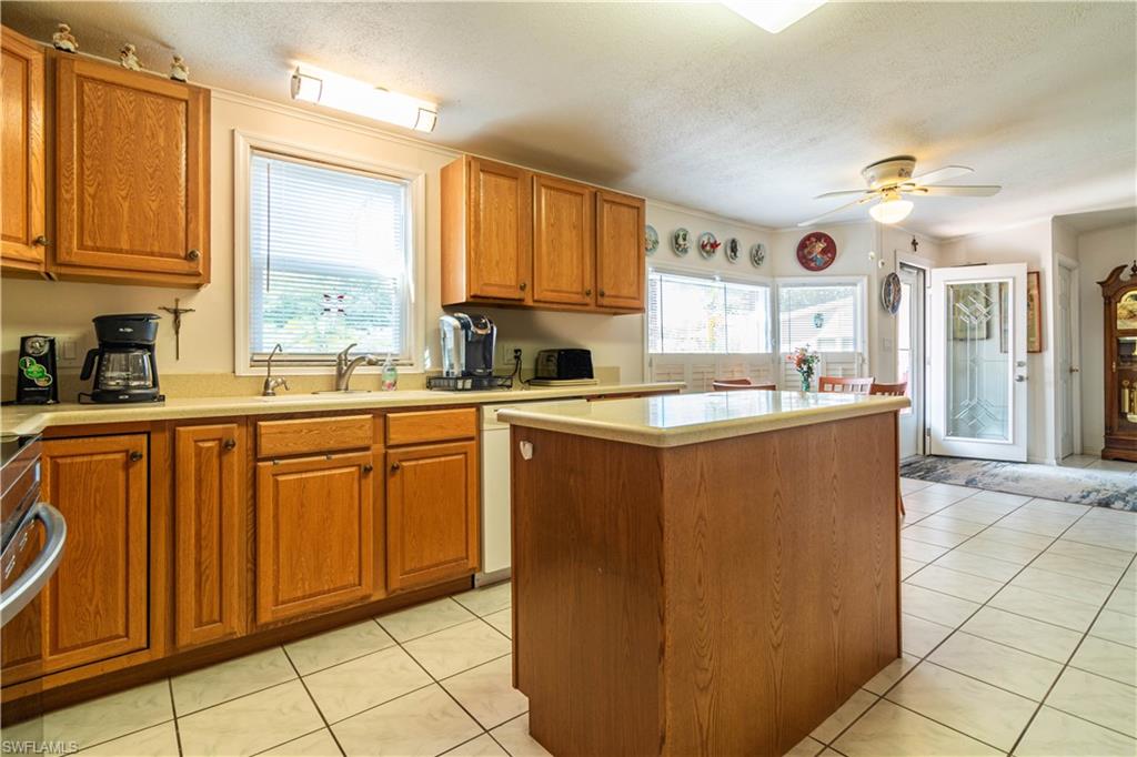 PINE LAKES COUNTRY CLUB - Residential