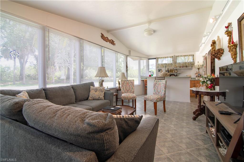 PINE LAKES COUNTRY CLUB - Residential