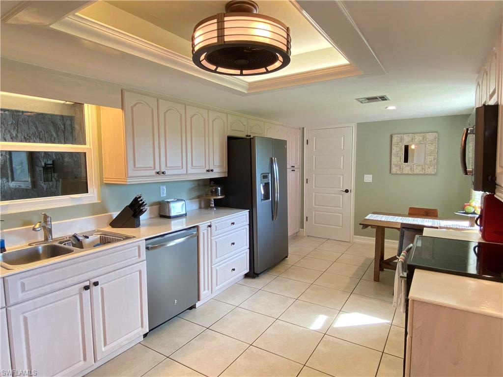 WHISKEY CREEK VILLAGE GREEN - Residential