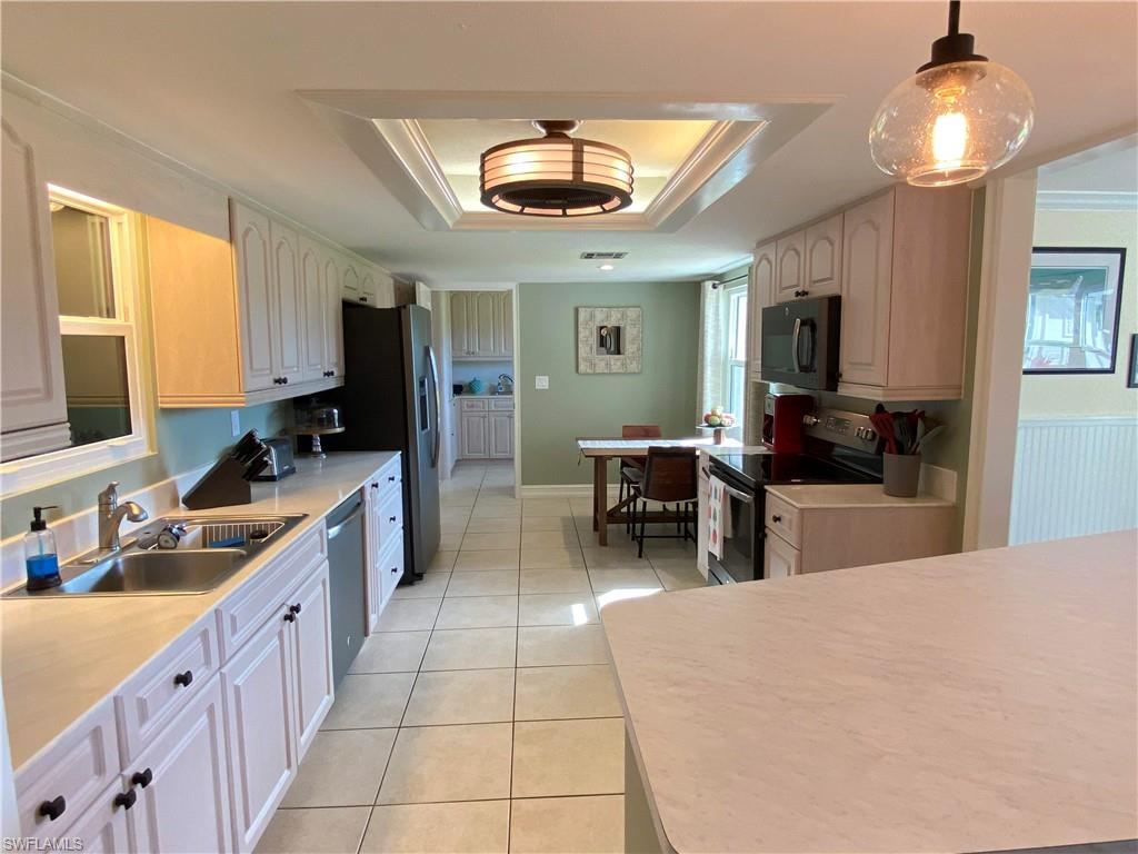 WHISKEY CREEK VILLAGE GREEN - Residential