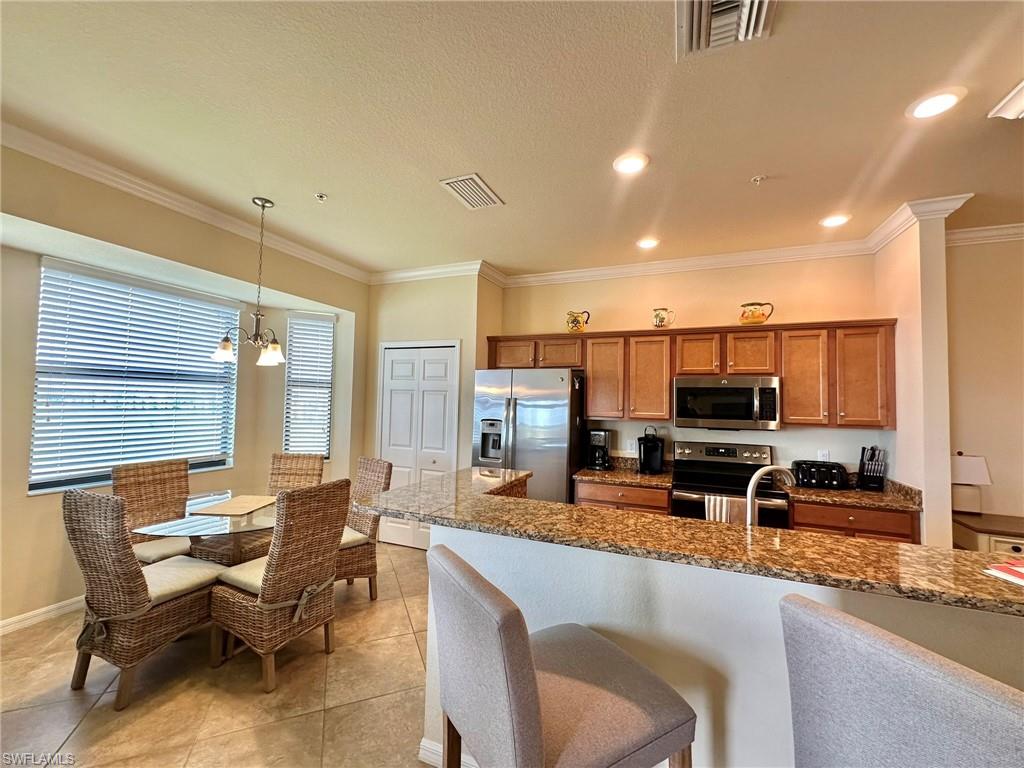 BONITA NATIONAL GOLF AND COUNTRY CLUB - Residential Lease