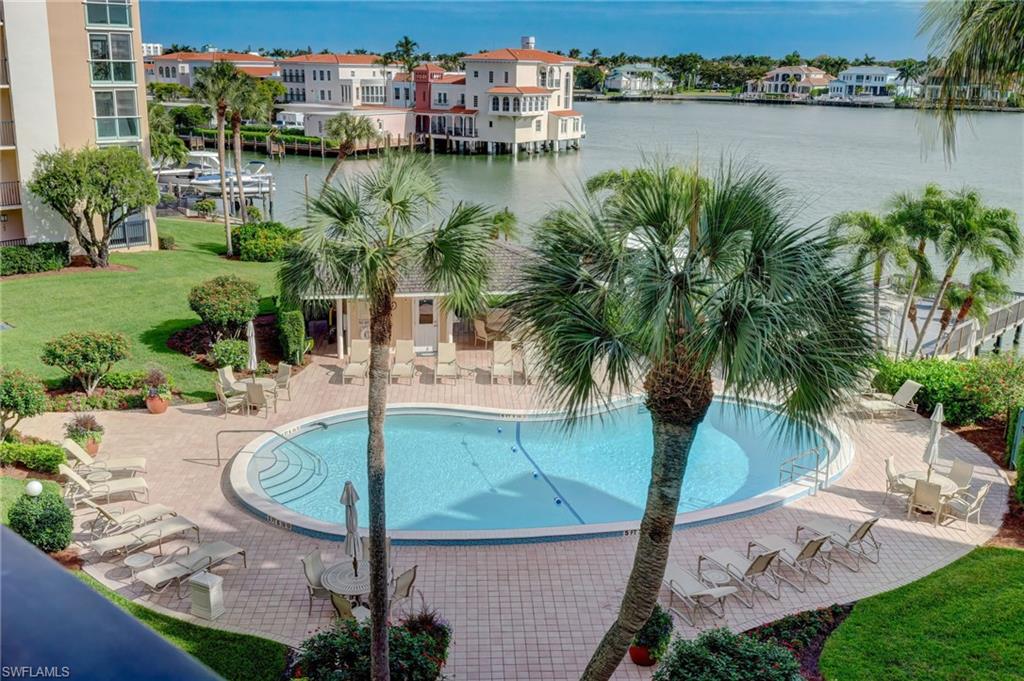 VENETIAN COVE CLUB - Residential Lease