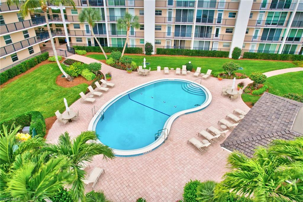 VENETIAN COVE CLUB - Residential Lease