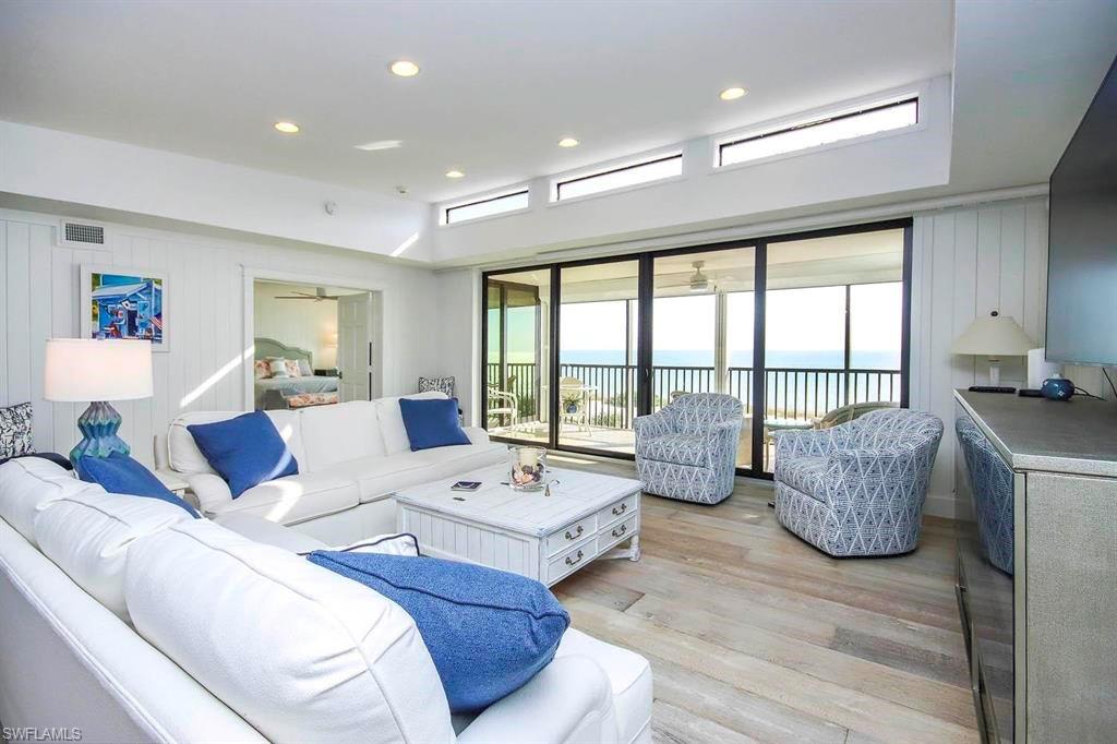 LA PLAYA CONDO - Residential