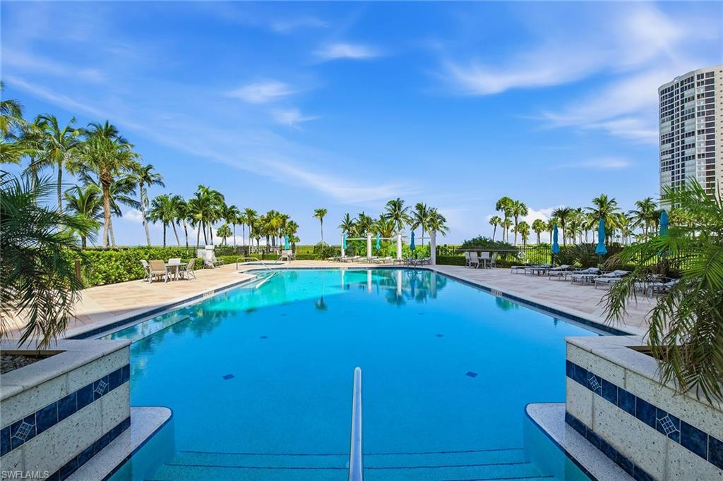 MONACO BEACH CLUB - Residential