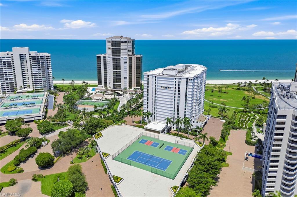 MONACO BEACH CLUB - Residential