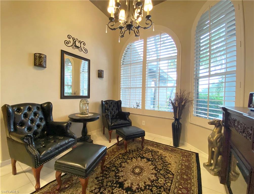 SPANISH WELLS - Residential