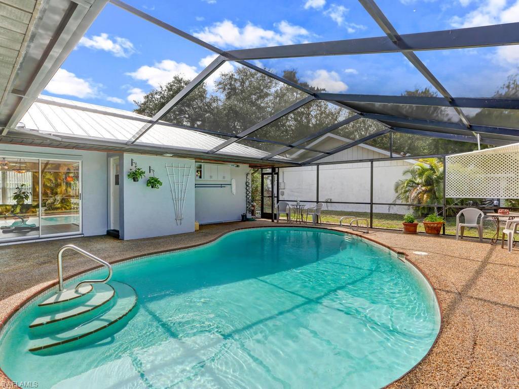 ISLAND PARK WOODLANDS - Residential