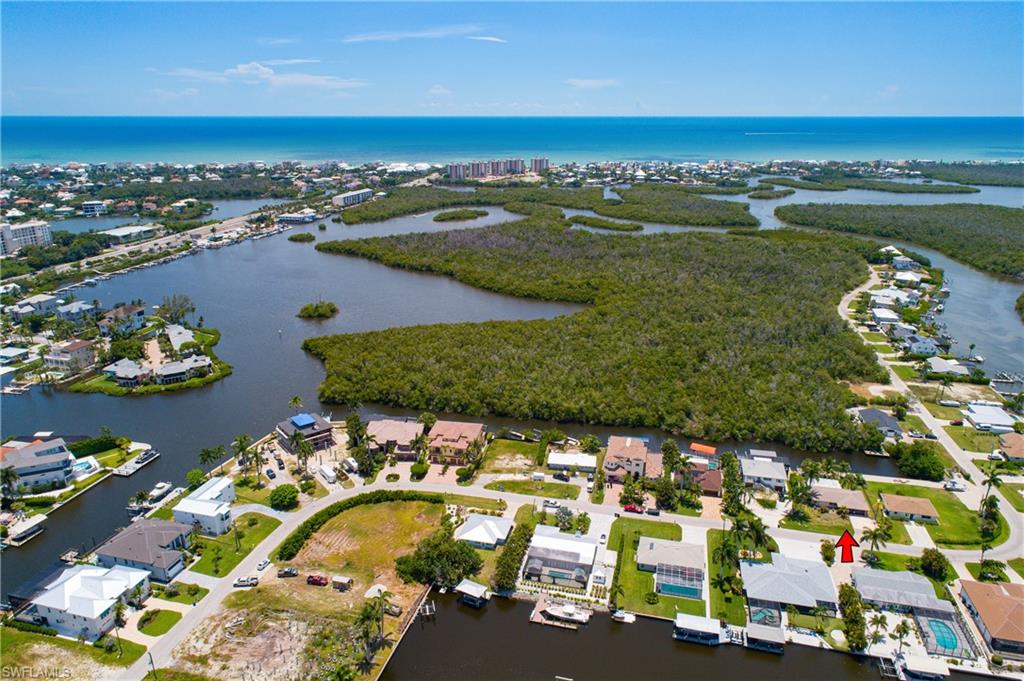 IMPERIAL SHORES - Residential