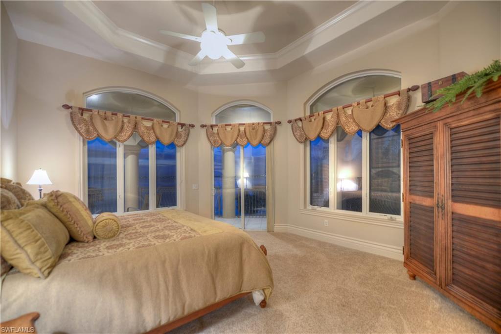 EDGEWATER - Residential