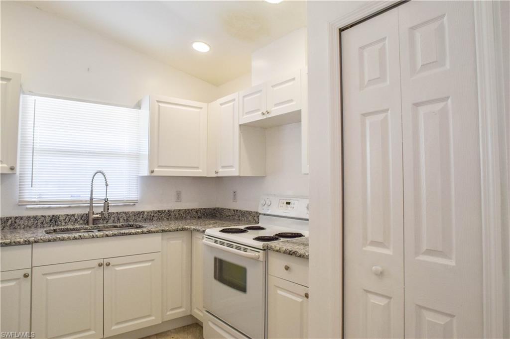 FORT MYERS SHORES - Residential
