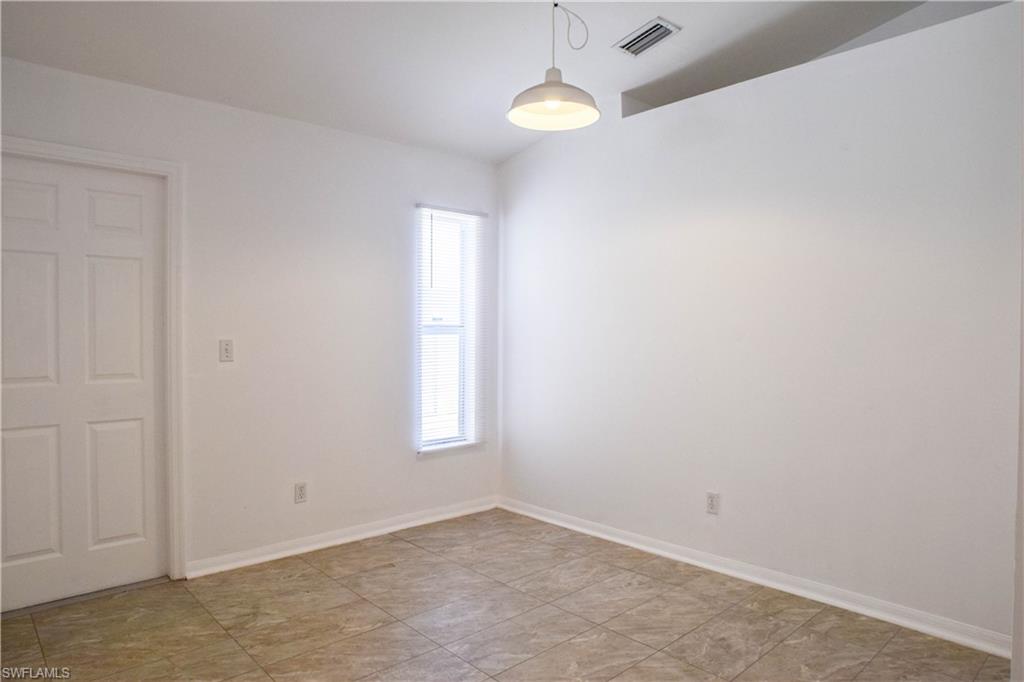 FORT MYERS SHORES - Residential