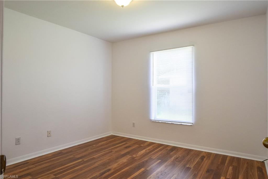 FORT MYERS SHORES - Residential