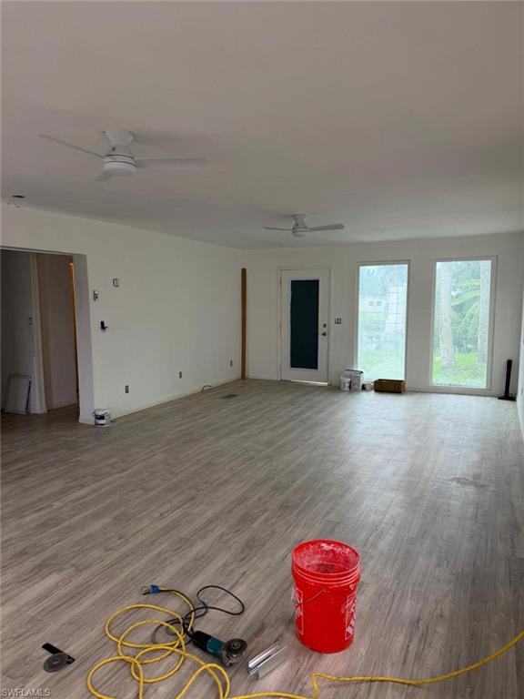 MOBILE MANOR - Residential Lease