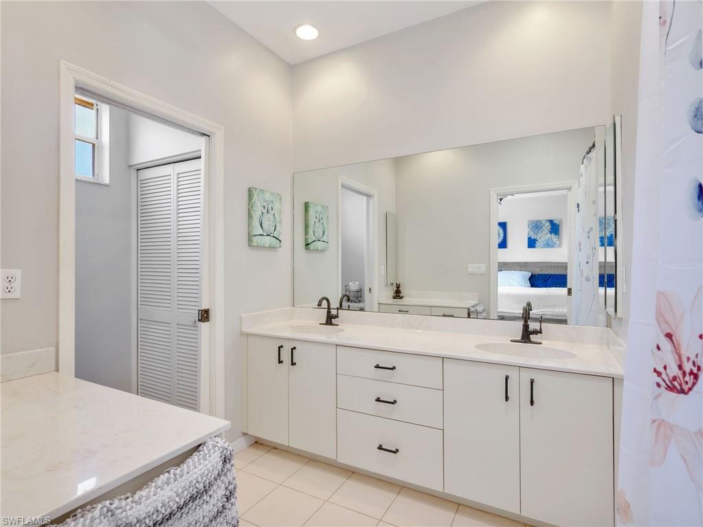 BAY CEDAR - Residential