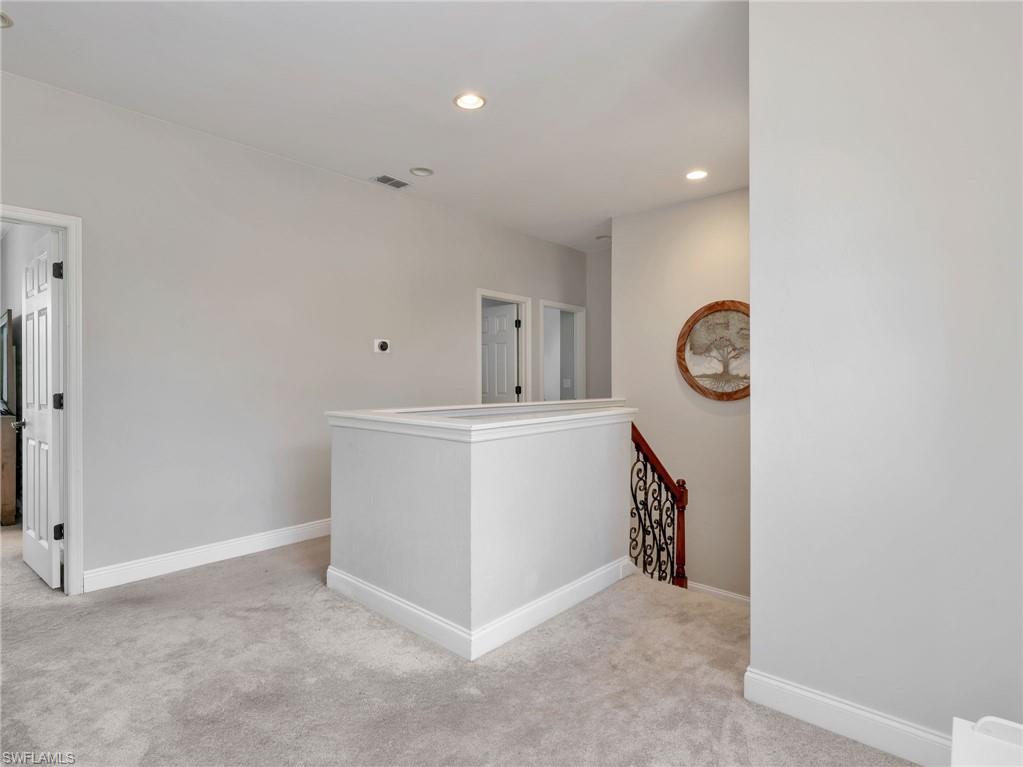 BAY CEDAR - Residential