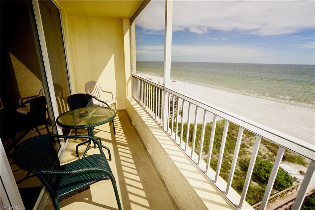 CASA PLAYA RESORT CONDO - Residential