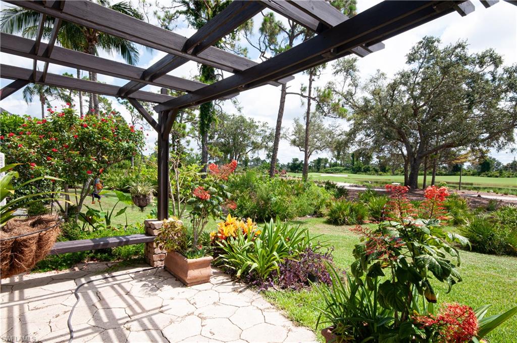 RIVERBROOKE - Residential